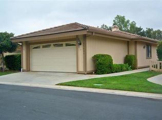 29821 Circle R Creek Ln, Escondido, CA 92026