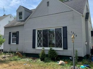 1315 Cornell Rd, Muskegon, MI 49441