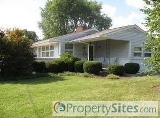 2021 Hermitage Dr, Kingsport, TN 37664