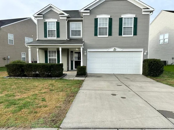 212 Elaine Ct, Clover, SC 29710