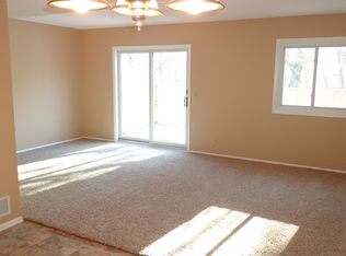 890 120th Ln NW, Coon Rapids, MN 55448