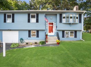 256 Read Ave, Coventry, RI 02816