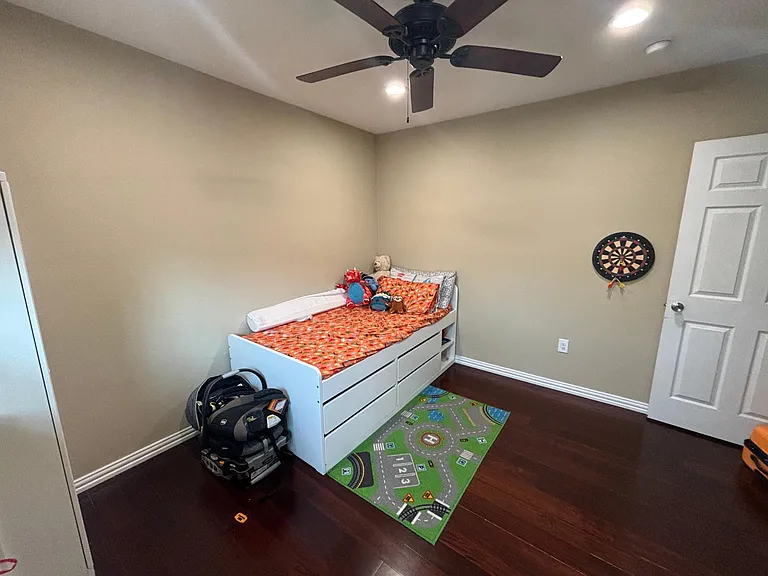 2333 Kingswood Dr — Photo 10