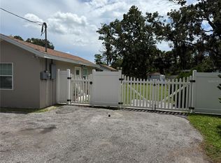 8710 Mayflower Rd, Tampa, FL 33615