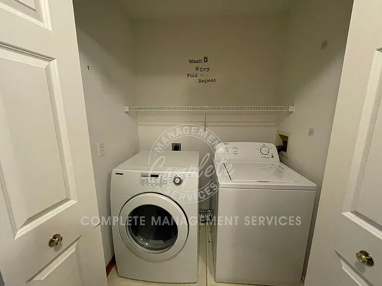 17389 Glacier Way — Photo 11
