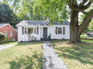 325 S Preston Rd, Vinton, VA 24179