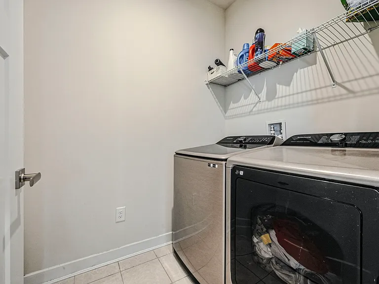 31420 Barefoot Cir — Photo 10