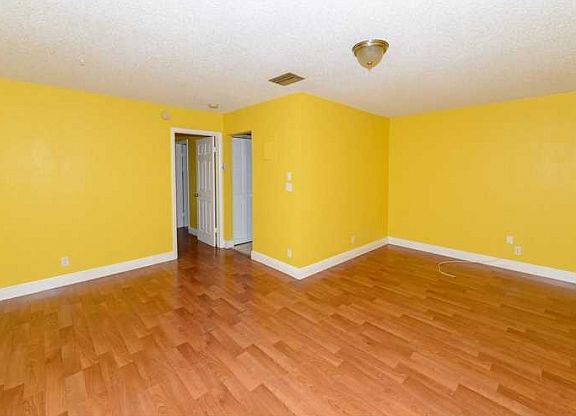 2nd image of 4137 NW 88th Ave APT 201