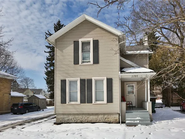 3781 Union St, Marion, NY 14505