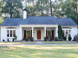 924 3rd St SW, Moultrie, GA 31768