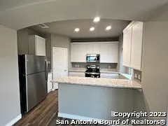 2031 Silver Oaks — Photo 10
