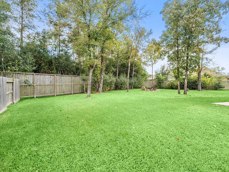 104 Winged Elm Ct — Photo 31