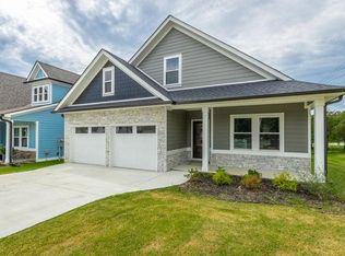 10 Willow Grove Ct, Ringgold, GA 30736