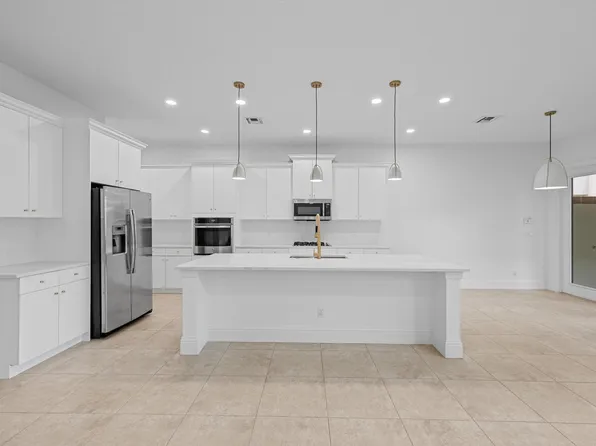 6020 Curie Place, Palm Beach Gardens, FL 33418