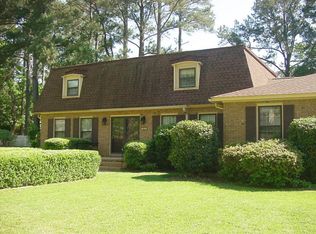 404 Randwick Rd, Dothan, AL 36301