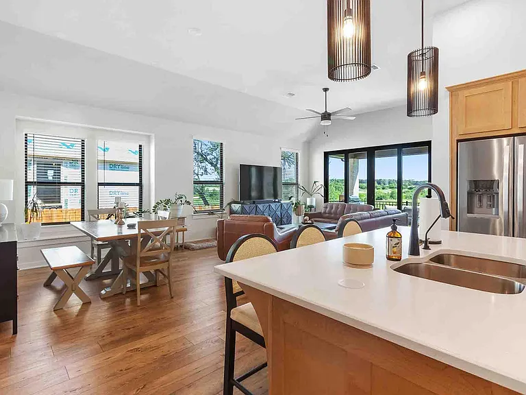 220 Basket Flower Loop — Photo 11
