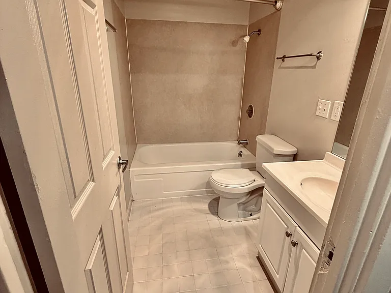 3916 S Pearl St #22 — Photo 9