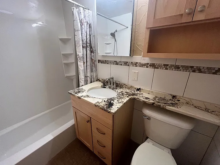 107.5 State St #3 — Photo 12