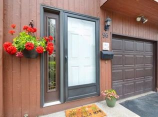 96 Wintergreen Way, Rochester, NY 14618