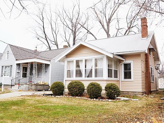 2nd image of 407 E Melbourne Ave