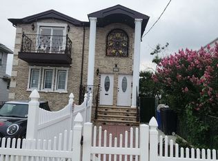 141-29 243rd St #1, Rosedale, NY 11422