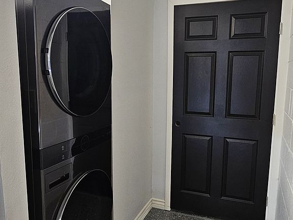 3rd image of 14224 Whittram Ave #1