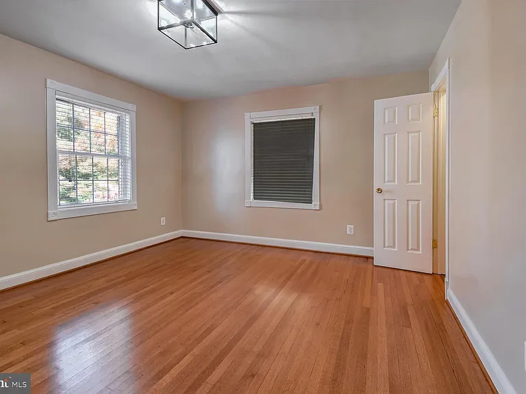 8112 Eastern Ave NW — Photo 21