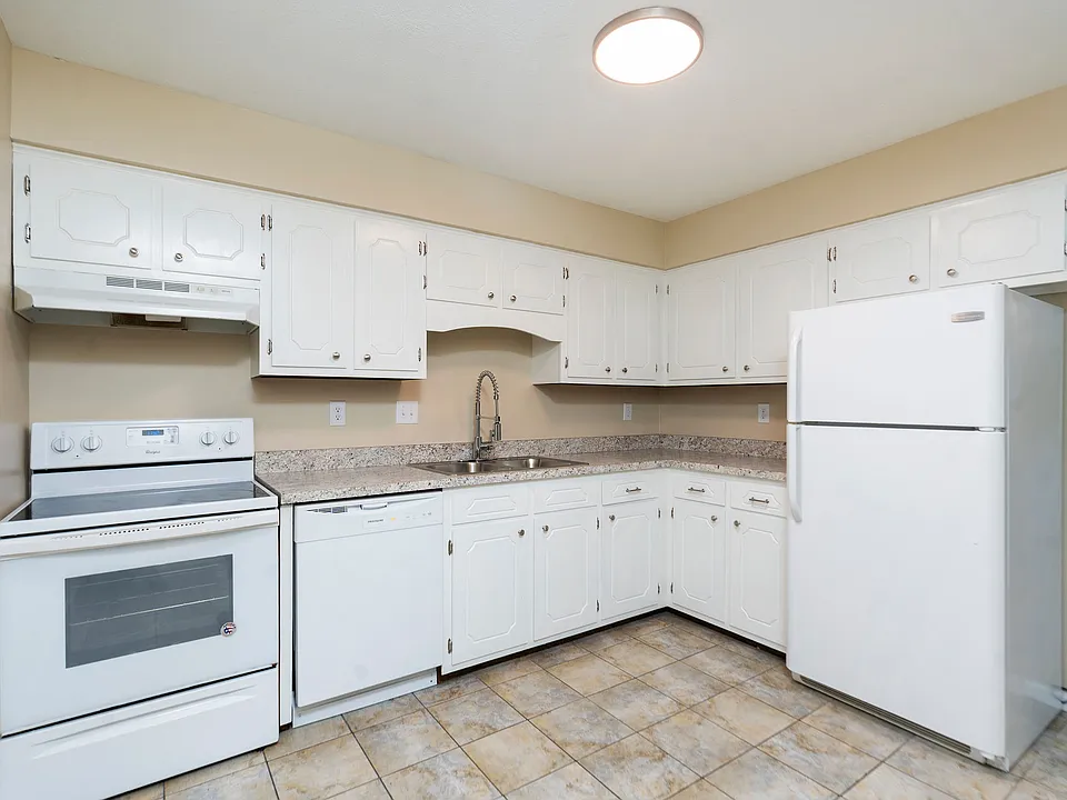 2337 Morris Mill Rd #3