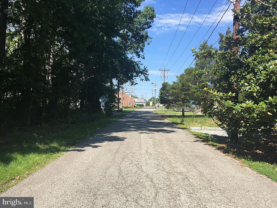 2nd image of Judefind Ave Lot 2