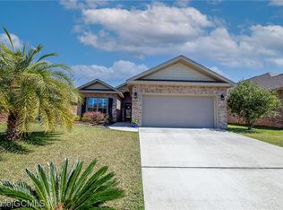 1712 Covington Ln, Foley, AL 36535