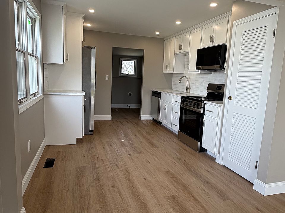 1st image of 145 Pryor Ave