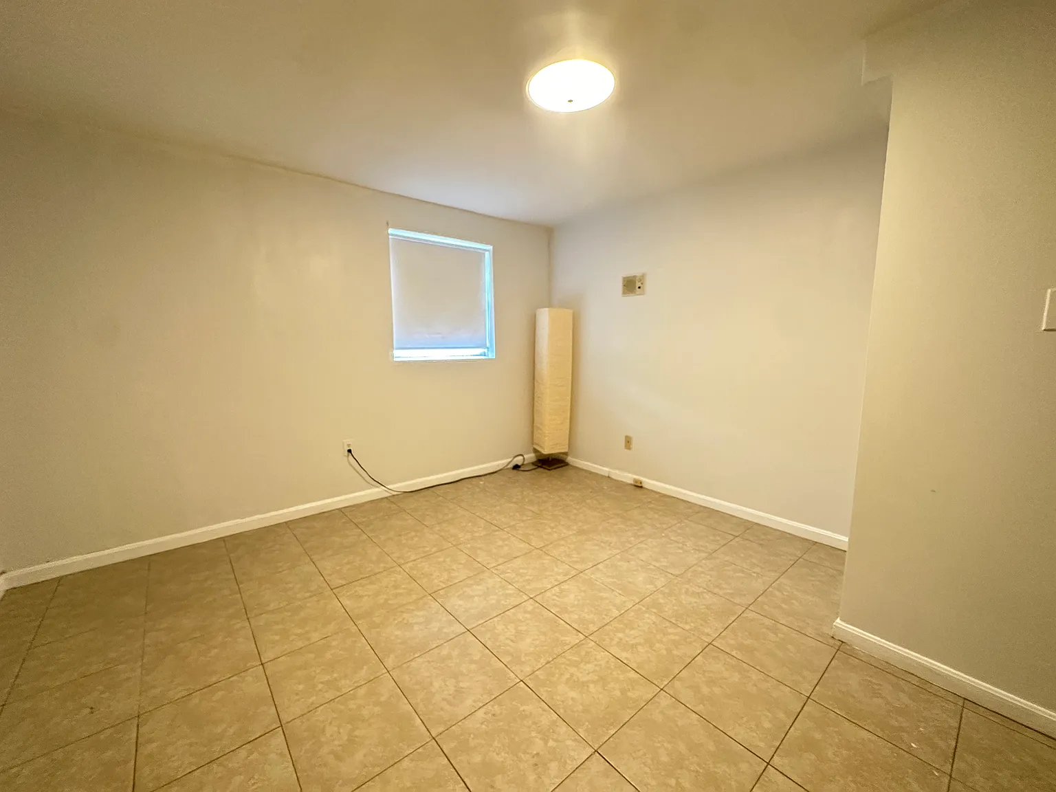 1 bed, 2520 sqft, $1,650 — Photo 4