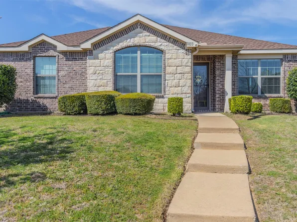 1833 Reynolds St, Lancaster, TX 75134