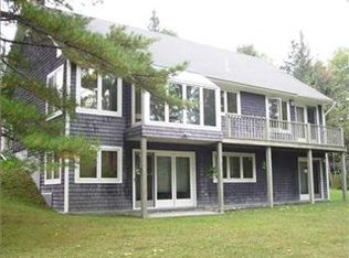 431 E Side Rd, Sorrento, ME 04677