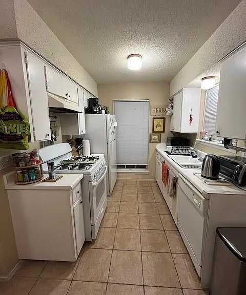 8103 Exmoor Dr #A — Photo 16