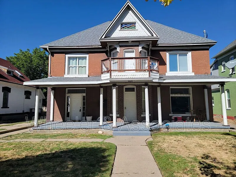 1 bed, 1.0 bath, 500 sqft, $895 — Photo 1