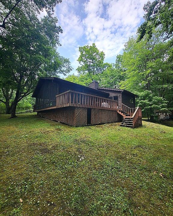 1st image of 22000 Club House Dr