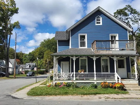 9 Hickory St, Ellenville, NY 12428