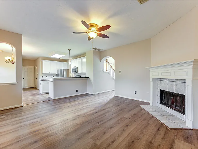1223 Oak Canyon Ln — Photo 23