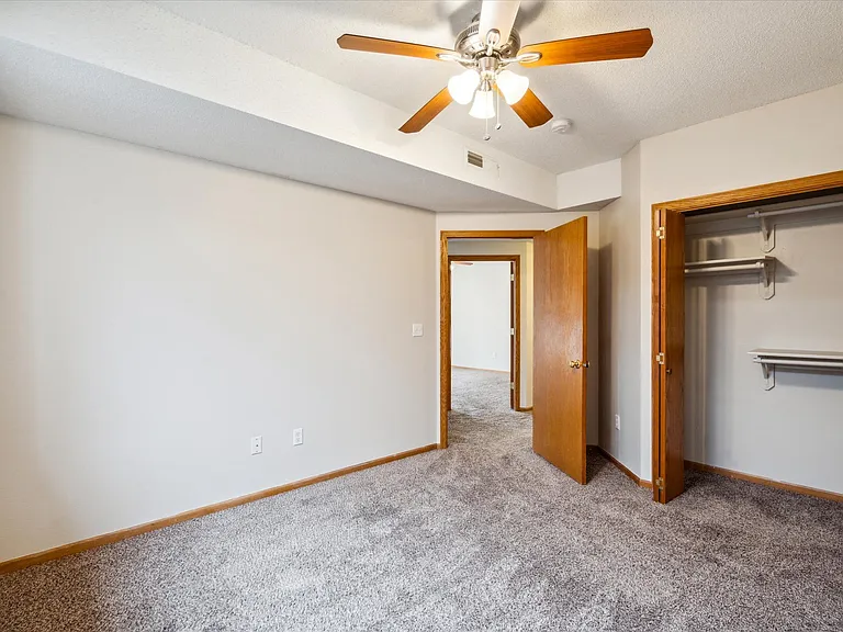 Grand Ridge — Photo 64