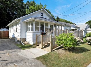 834 Edison Ave, Lansing, MI 48910