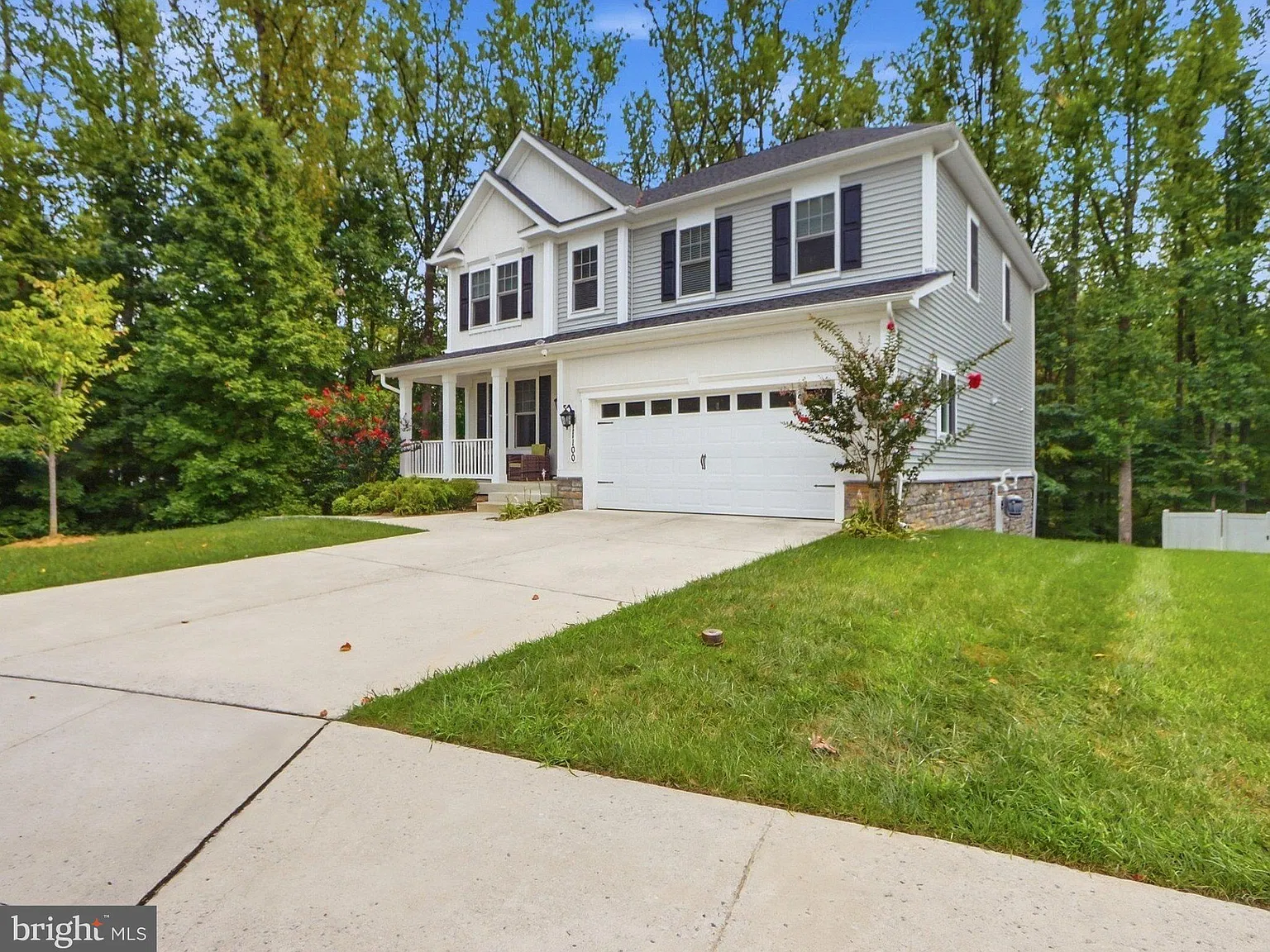 4 bed, 3.5 bath, 3320 sqft, $5,500 — Photo 4