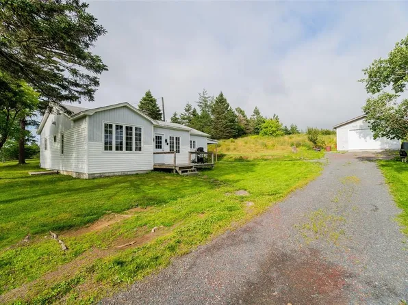 118 Brigus Road, Whitbourne, NL A0B3K0
