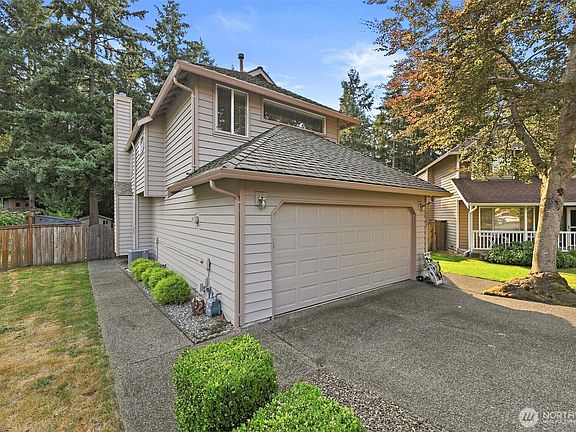 4th image of 1105 SW 352nd Street