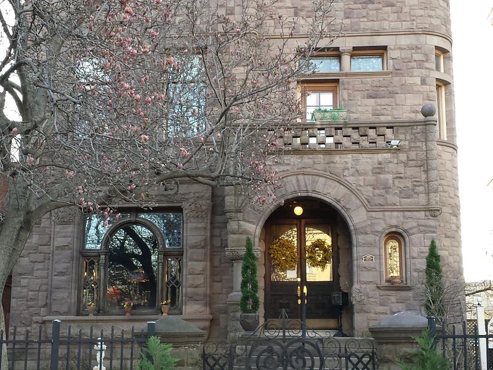 1022 S 3rd St, Louisville, KY 40203 | Zillow