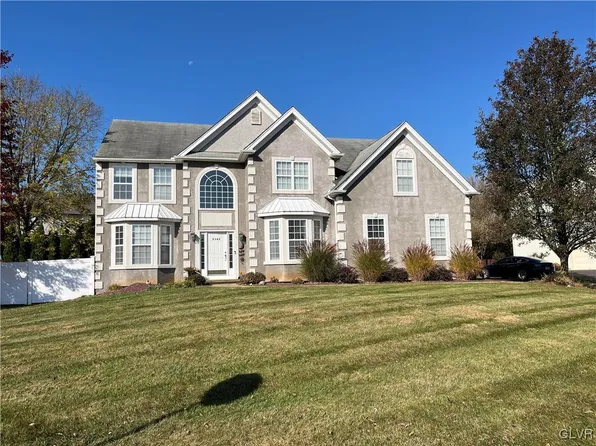 2302 Katie Ct, Easton, PA 18040