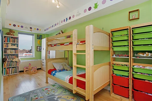 Rented by Corcoran | media 14