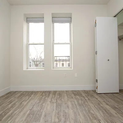Rented by Nooklyn NYC LLC | media 2