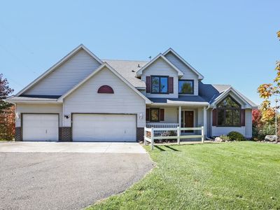 24200 Logan Ave, Lakeville, MN, 55044