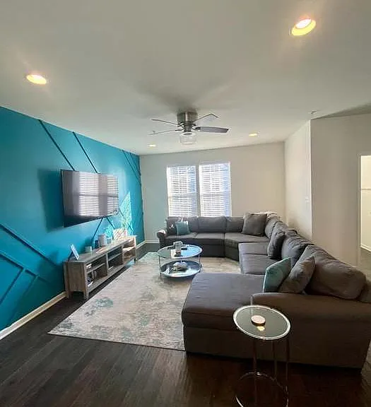 2802 Pinebrook Rd — Photo 14